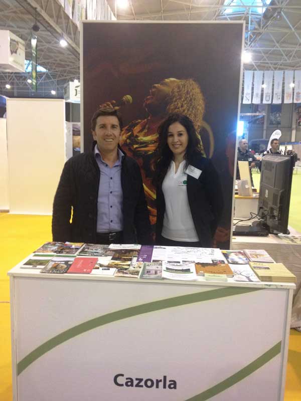 Lee más sobre el artículo Asistencia de la ACEC a la feria Tierra Adentro 2015